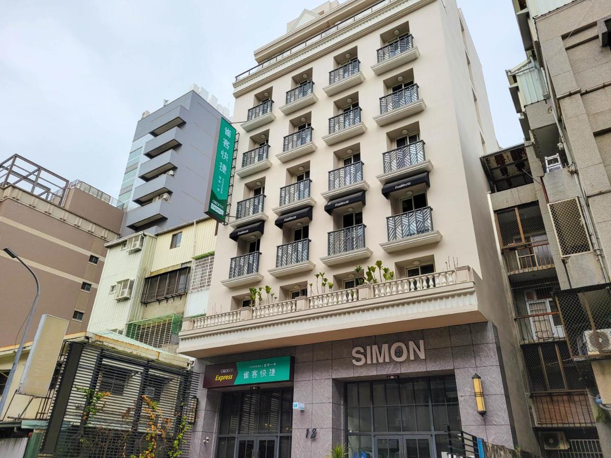 Check Inn Express Taichung Yizhong Bagian luar foto