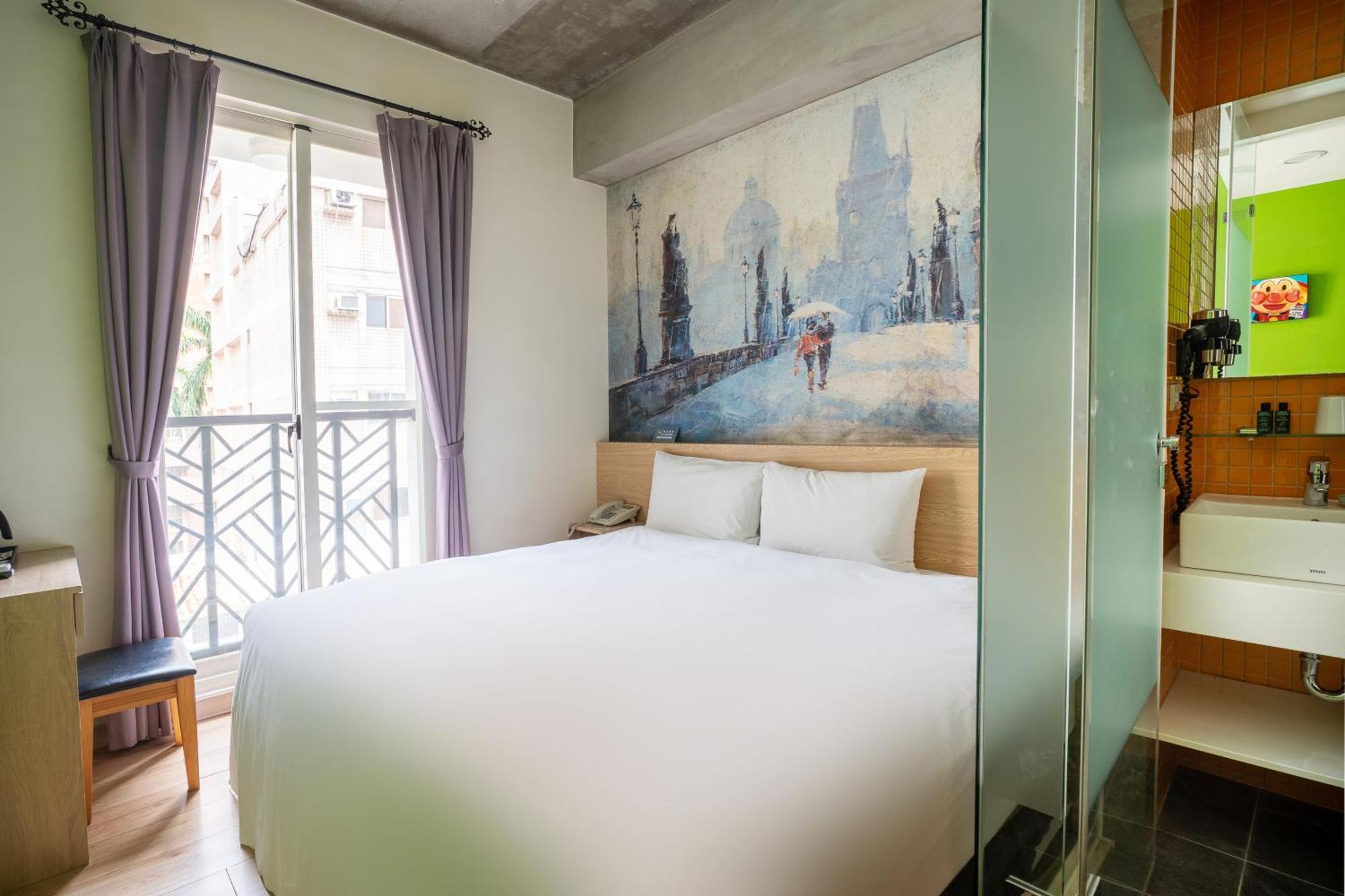 Check Inn Express Taichung Yizhong Bagian luar foto