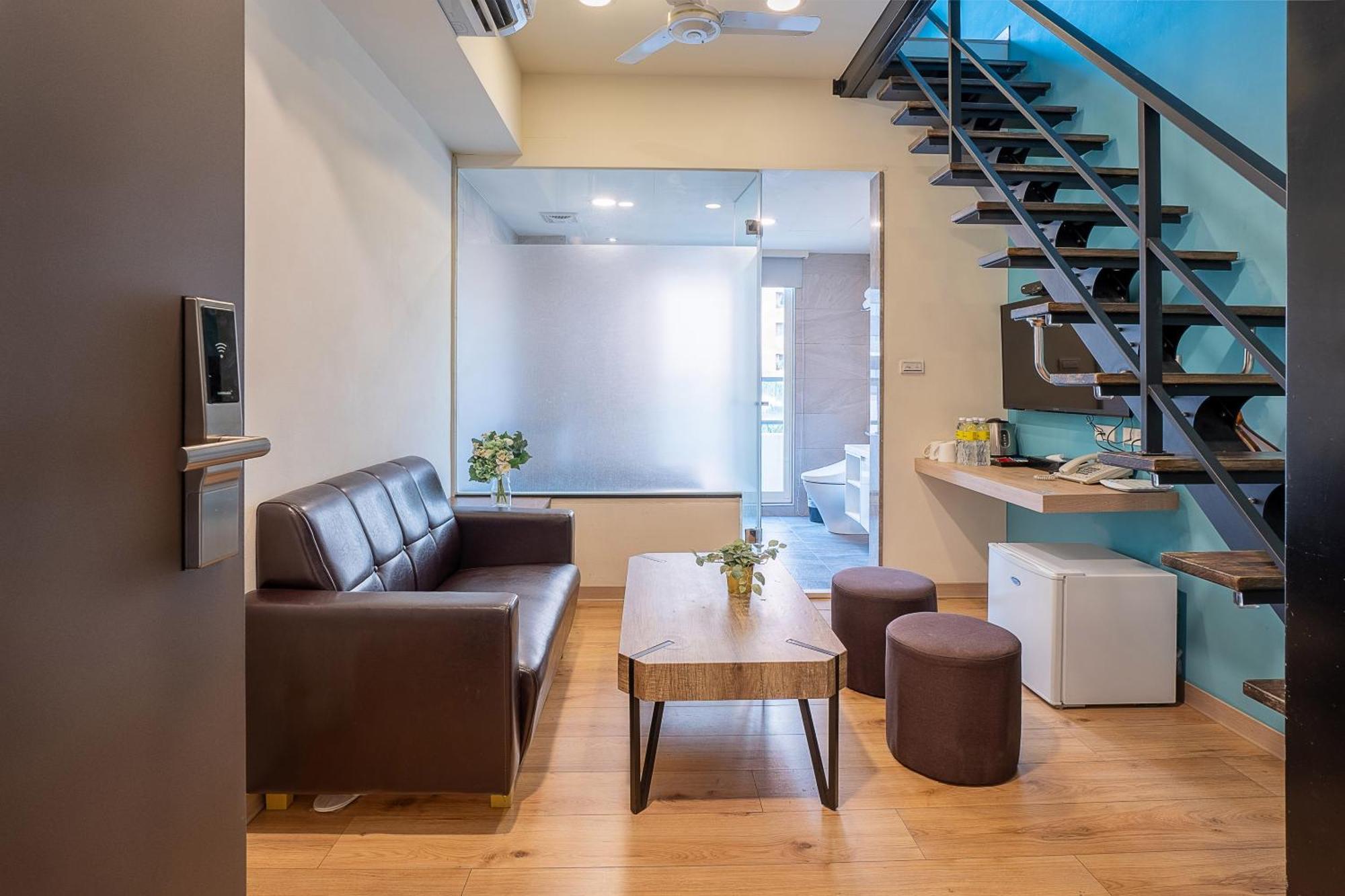 Check Inn Express Taichung Yizhong Bagian luar foto